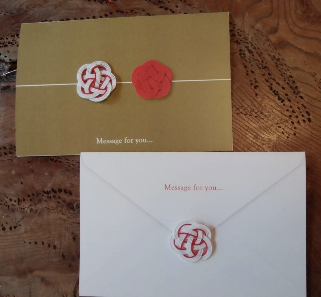 Would you like to make your own message cards using the traditional Japanese technique?
